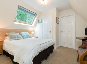 The Inn Well | Ogbourne St George