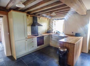 Llwyn | Llanelltyd