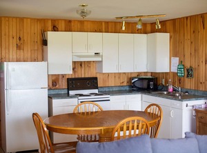 Bay Duplex Cottage Coffee Shops Restaurants Beach | Saint Peters Bay