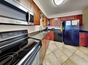 Poolview | Put-in-Bay
