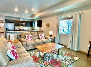 Upper Mesa Villa | Gateway
