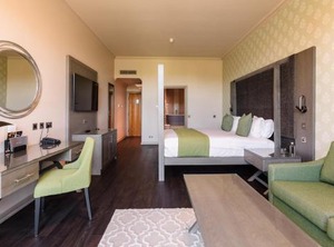 Vale Resort | Hensol
