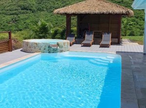 Villa Chambres Avec Vue Sur La Mer Piscine Privée Et Jacuzzi À Le Marin Km Plage | Le Marin