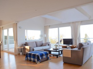 Biot Persons | Neuvecelle