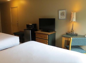 Waterton Lodge Resort | Waterton Park