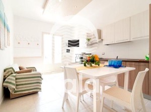 White | Torre Lapillo