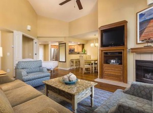 Wyndham South Shore | Round Hill Village