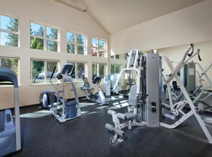 Wyndham South Shore | Round Hill Village
