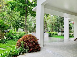 Xanhvillas Resort | Thach That