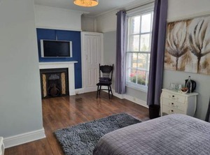 Ty Castell | Bont Newydd