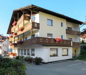 Haupthaus Schönblick St Valentino Persons 