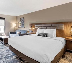 Bourbonnais Hotel 