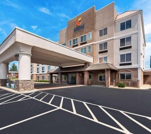 Comfort Inn 