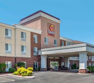 Comfort Suites Urbana Champaign University 