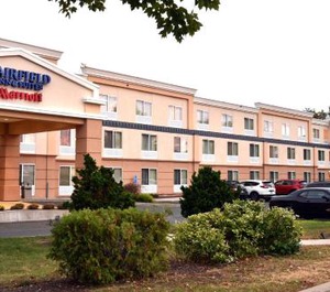 Fairfield Inn Suites Hartford Airport 
