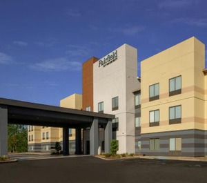 Fairfield Inn 