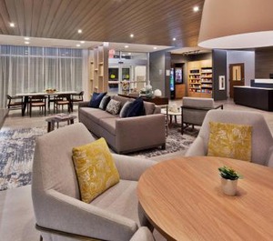 Fairfield Inn 
