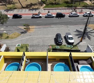 Bauten Cabo Branco Moderno E Equipado Próximo Ao Mar Por Carpediem 