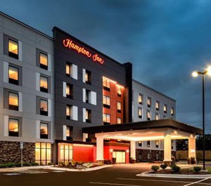 Hampton Inn 