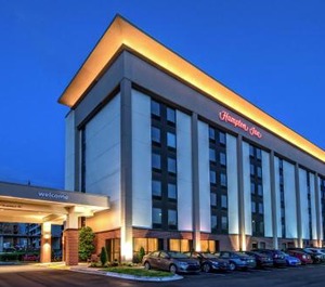 Inn University Place 