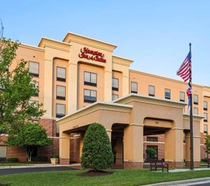 Hampton Inn 