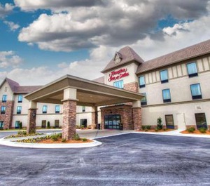 Hampton Inn 