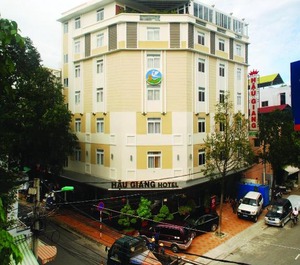 Hau Giang Hotel 
