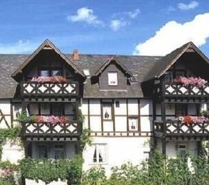 Holiday Ernst Persons Bedrooms 