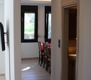 Housing Pefkos 