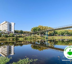 Ibis Styles Dax Miradour 