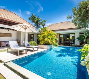 Kejora Beachfront Villa Denpasar 