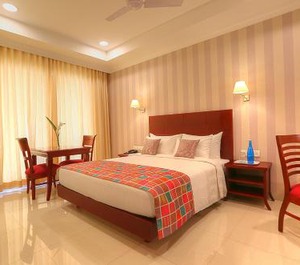 Lilac Hotel Block 
