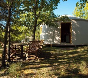 Yurt Swimming 