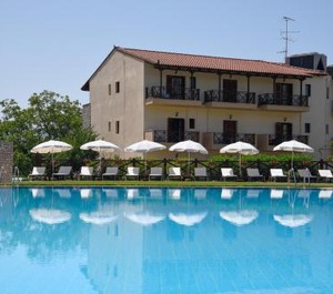 Mont Helmos Hotel 
