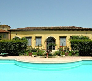 Villa People 