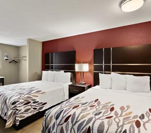 Red Roof Inn 