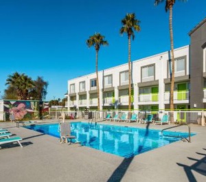 Surestay Hotel 