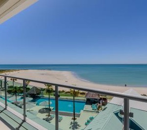 Sea Side 