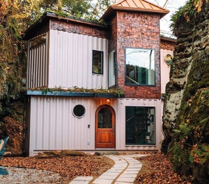 Shipping Container 