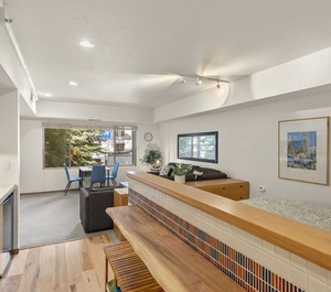 Olympic Village Inn Valley 