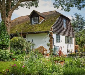 Strawberry Cottage B 