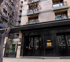 Santiago Moneda Suites 