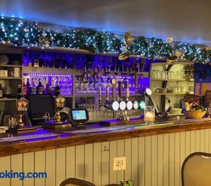 Thelbridge Cross Inn 