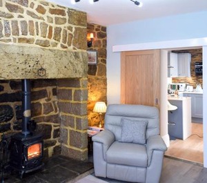 Cottage Amble 