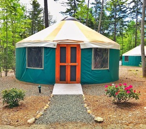 Acadia Yurts Southwest Harbor 