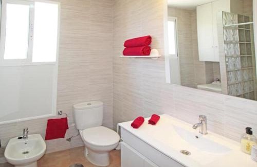 Coveta Fuma Apartment | Ático en playa Muchavista con vistas espectaculares a San Juan