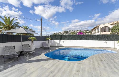 El Tesoro Villa | Échappée ensoleillée à Moraira dans une villa pour 8