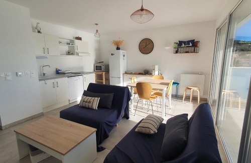 Sete Apartment | Élégant T3 avec terrasse, parking et proche plages à Sète - 3 étoiles - FR-1-338-381