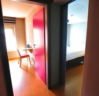 Stavelot Hotel | ô ChÔmière