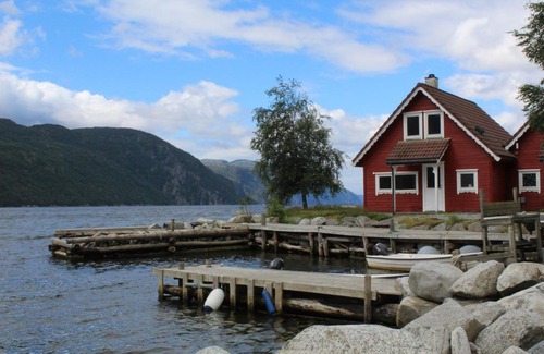 Hjelmeland House | Østerhus Fjord Cabins 573